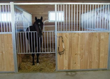 De Boxcomités van het landbouwbedrijf Openlucht Draagbare Paard, 2200mm de Stabiele Poorten van het Hoogtepaard