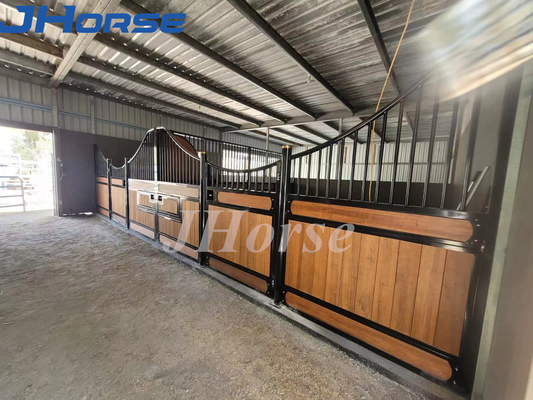 Volledig Hout Bamboe Europese paardenstal Fronts Custom Design Indoor