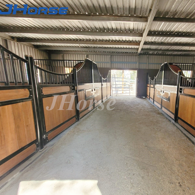 Boerderij Ruiterij Weerbestendige Europese paardenstalten Paardenstalletjes Uitrusting Rijden