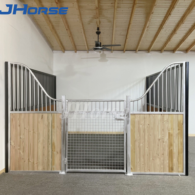 2.2m Hoogte Europese paardenstal Standaard bamboe houten plank