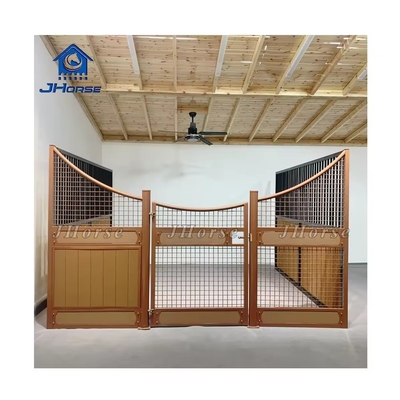Custom bamboe paard stabiel met swing/schuifdeur weerbestendige staal bamboe constructie