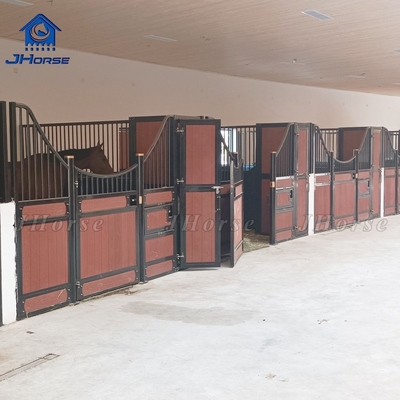 Staal frame paard stabiel uiteindelijke schuilplaats paard stabiel stal