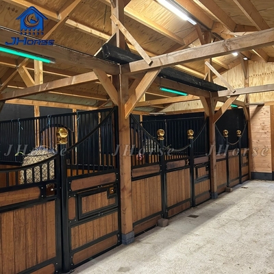 Stabiel roestbestendige paardenstallen Poederbedekte oppervlaktebehandeling