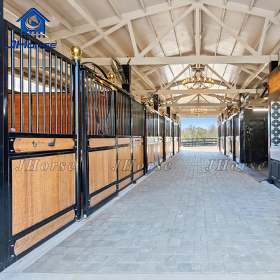 Luxe Hout Hoogdichtheidsboerderij Ruiter Paard Stable Stallingen Fronts Paarden Schuifdeur Te koop